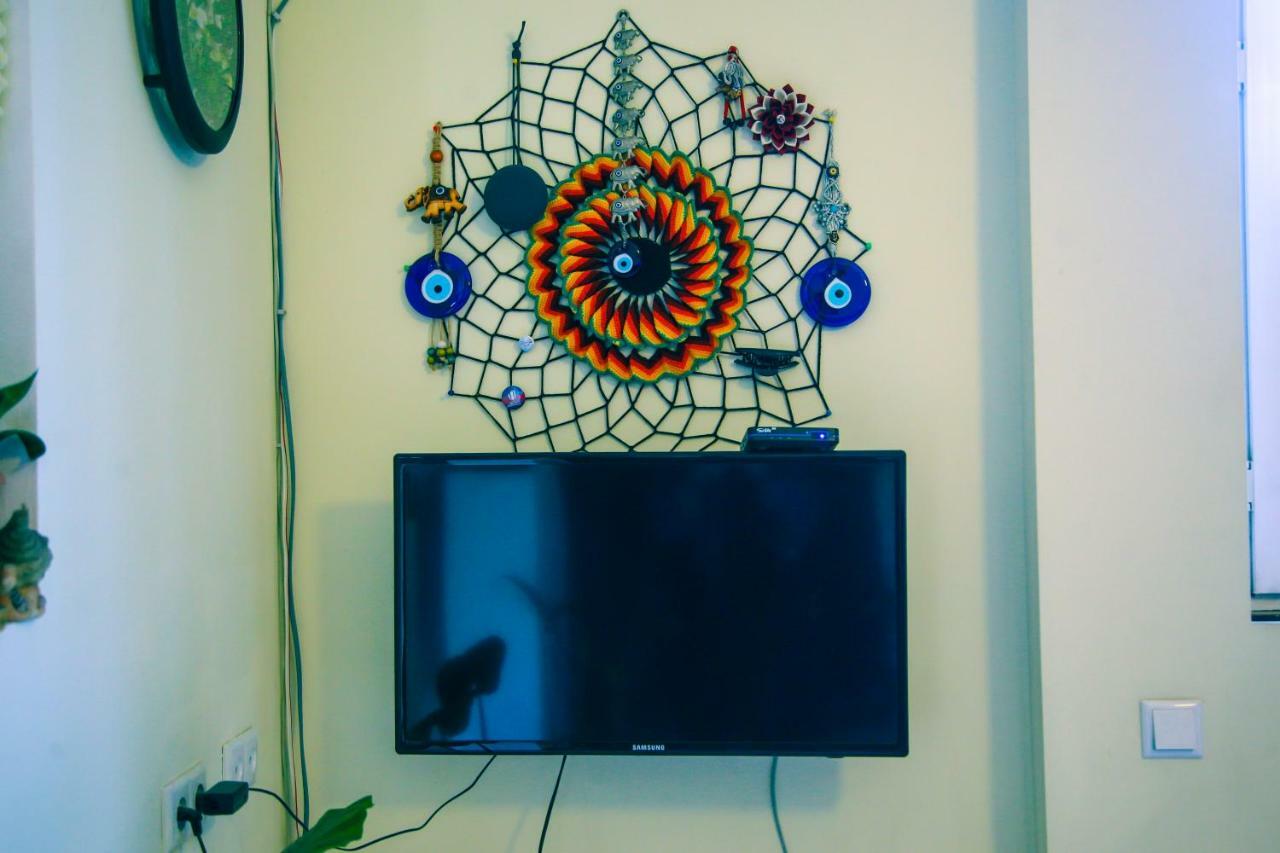 Guesthouse Different Tbilisi Esterno foto